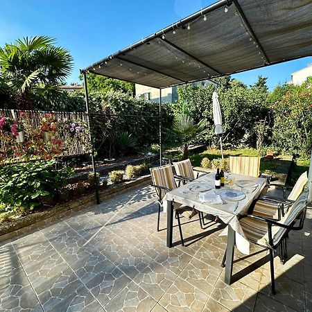 Cute Apartment In Rijeka Near Beach With Parking Exteriör bild