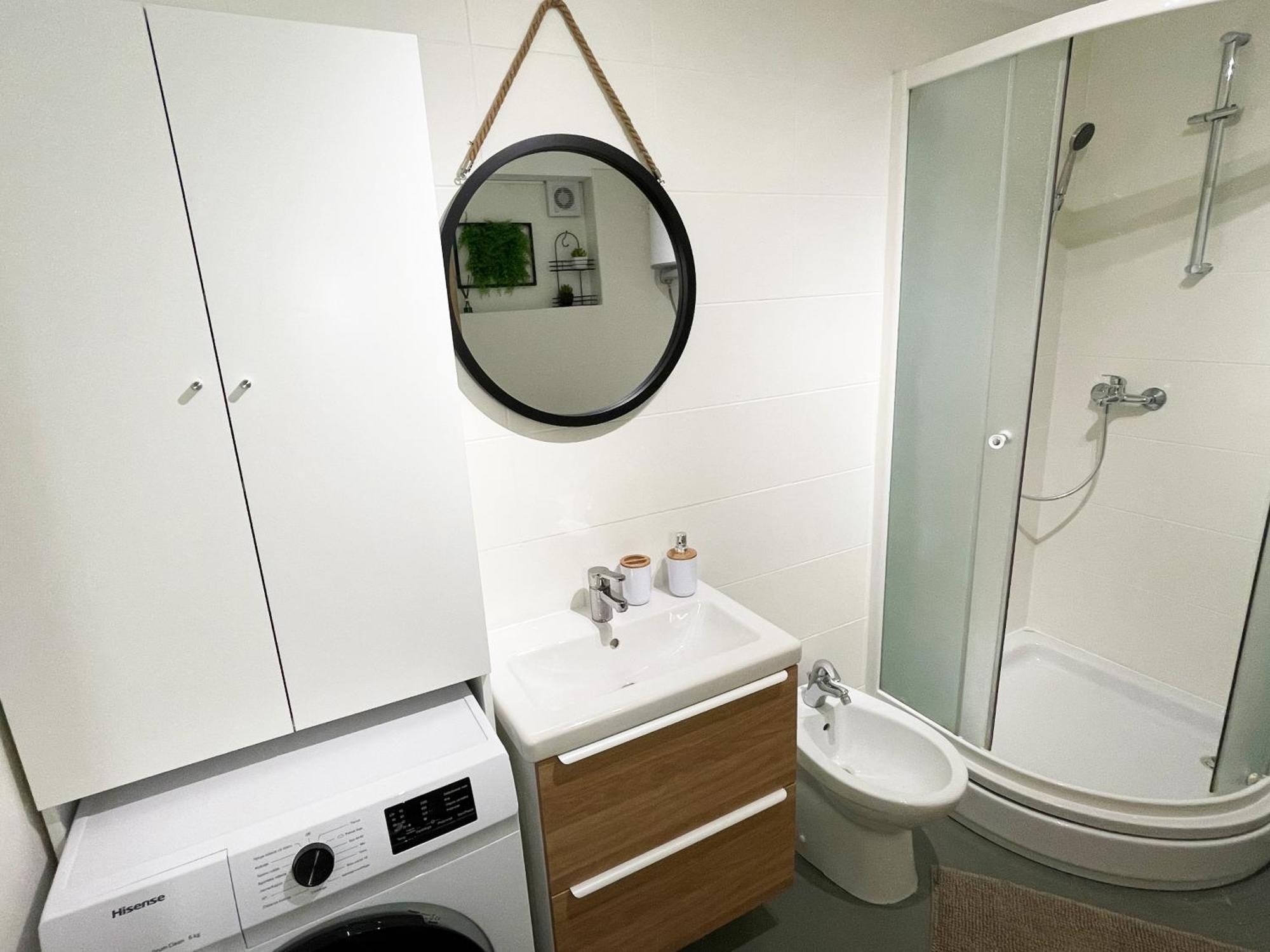 Cute Apartment In Rijeka Near Beach With Parking Exteriör bild